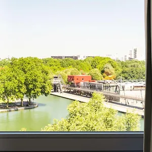 Ibis La Cite Des Sciences 19eme *** Paris